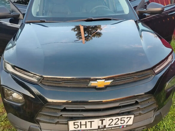 2021 Chevrolet TrailBlazer III, чёрный - вид 1