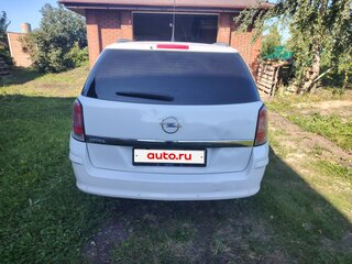 2014 Opel Astra H Рестайлинг, белый, 735000 рублей, вид 3