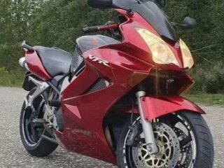 2002 Honda VFR 800, красный, 300000 рублей, вид 2