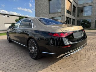 2026 Mercedes-Benz Maybach S-Класс 580 II (Z223) Рестайлинг, чёрный, 40500000 рублей, вид 2