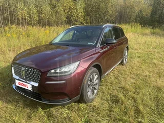 2020 Lincoln Corsair I, красный, 3200000 рублей, вид 2