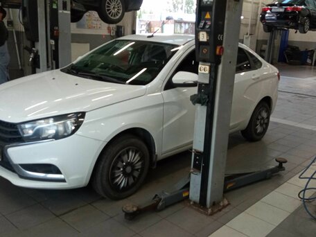 2021 Lada (ВАЗ) Vesta SW I, белый, 966000 рублей, вид 1