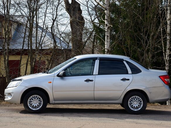2017 Lada (ВАЗ) Granta I, серебристый, 350000 рублей - вид 7
