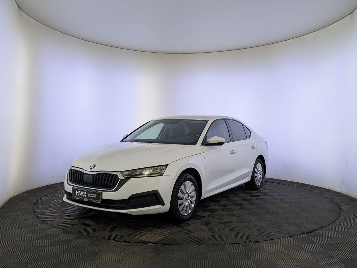 Открыть фотографии: Skoda Octavia IV (A8)