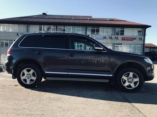 2006 Volkswagen Touareg I Рестайлинг, серый, 1200000 рублей, вид 3