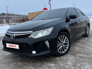 2016 Toyota Camry VII (XV50) Рестайлинг, чёрный, 2200000 рублей, вид 1