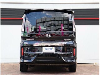2020 Honda Stepwgn Spada V Рестайлинг, чёрный, 1650000 рублей, вид 5