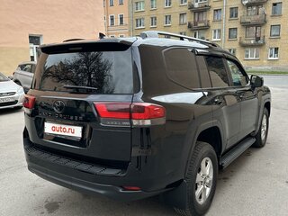 2022 Toyota Land Cruiser 300 Series, чёрный, 19599000 рублей, вид 5
