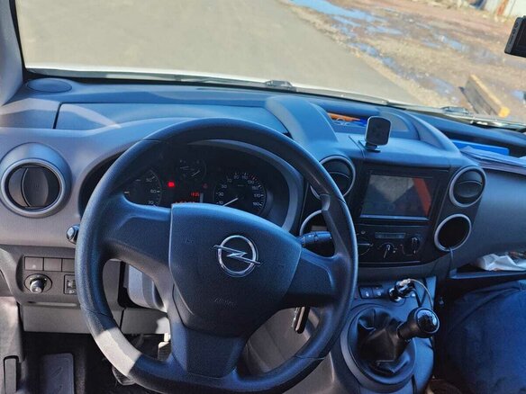 2021 Opel Combo, белый, 1649999 рублей - вид 11