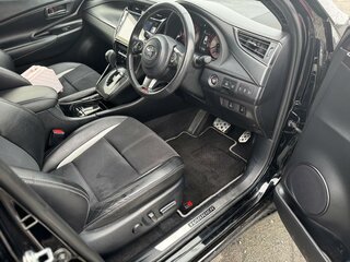 2017 Toyota Harrier III (XU60) Рестайлинг, чёрный, 2850000 рублей, вид 4