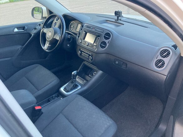 2012 Volkswagen Tiguan I Рестайлинг, белый, 1050000 рублей - вид 15