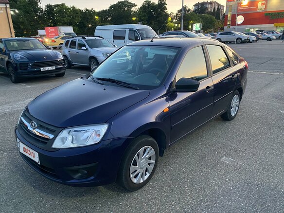 2015 Lada (ВАЗ) Granta I, синий, 570000 рублей