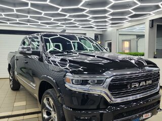 2023 Ram 1500 Crew Cab eTorque V, чёрный, 11100000 рублей, вид 4