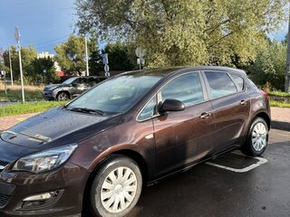 2014 Opel Astra J Рестайлинг, коричневый, 650000 рублей, вид 4