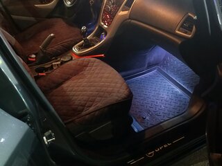 2011 Opel Astra J, серый, 700000 рублей, вид 4