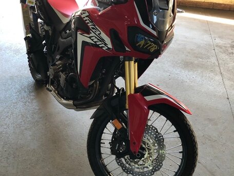2016 Honda CRF 1000L Africa Twin, красный, 1400000 рублей, вид 1