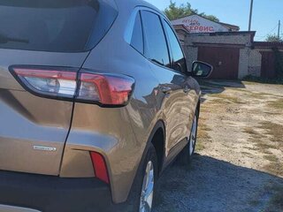 2020 Ford Escape IV, жёлтый, 1650000 рублей, вид 5