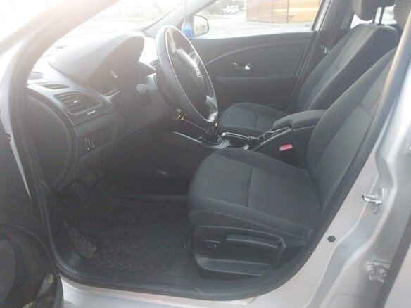 2011 Renault Fluence I, серый, 670000 рублей - вид 3
