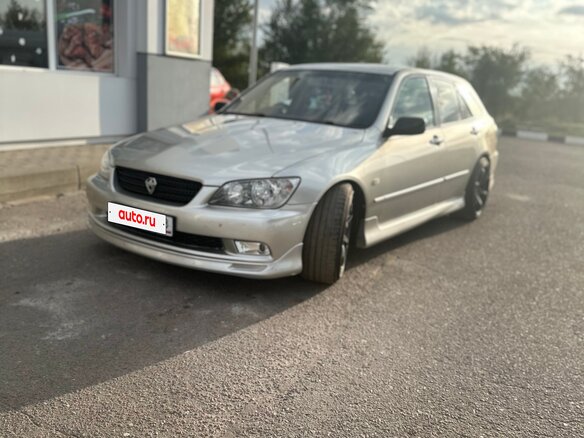 2003 Toyota Altezza, серый, 900000 рублей - вид 1