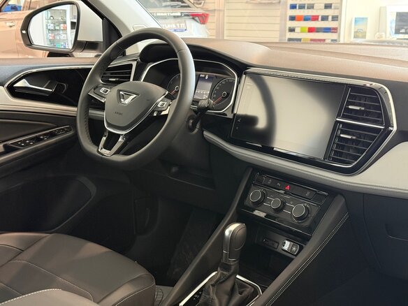 2023 Jetta VS5 I Рестайлинг, белый, 2250000 рублей - вид 3