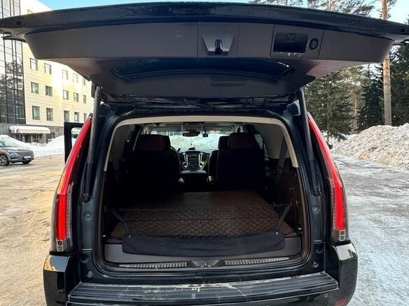 2018 Chevrolet Tahoe IV, чёрный, 4750000 рублей - вид 8