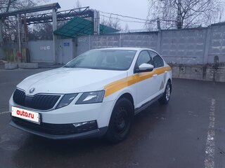 2019 Skoda Octavia III (A7) Рестайлинг, белый, 1350000 рублей, вид 1