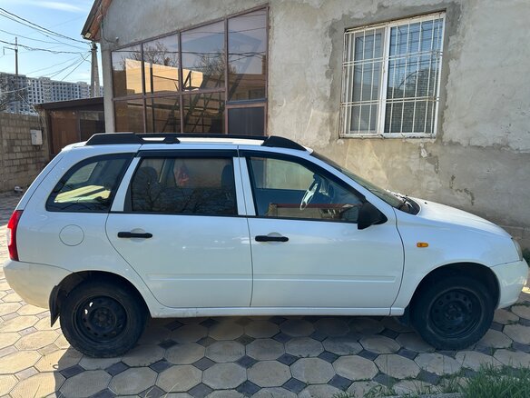 2011 Lada (ВАЗ) Kalina I, белый, 365000 рублей - вид 2
