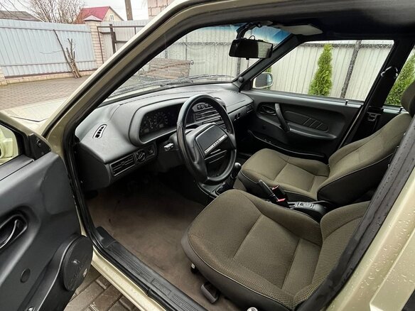 1995 Lada (ВАЗ) 21099, бежевый, 590000 рублей - вид 15