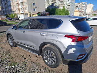 2019 Hyundai Santa Fe IV, серебристый, 3100000 рублей, вид 3
