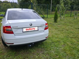 2018 Skoda Octavia III (A7) Рестайлинг, белый, 1295000 рублей, вид 4