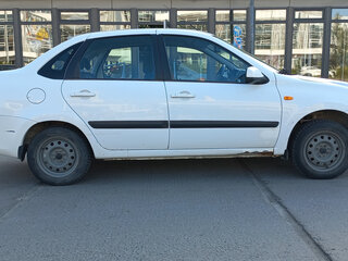 2014 Lada (ВАЗ) Granta I, белый, 350000 рублей, вид 4