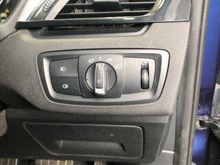 2017 BMW X1 18d xDrive II (F48), синий, 1730000 рублей, вид 5
