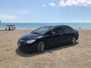 2009 Honda Civic Hybrid VIII Рестайлинг, чёрный, 1160000 рублей, вид 2
