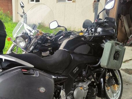 2006 Suzuki V-Strom DL 650, чёрный, 455000 рублей, вид 1