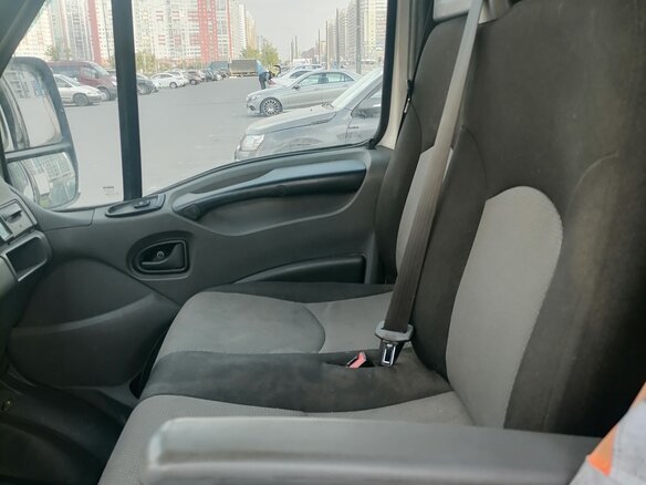 2010 Iveco Daily, белый, 980000 рублей - вид 9