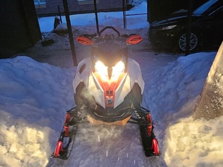 2013 BRP Ski-Doo Renegade X-RS 800, красный, 550000 рублей, вид 5