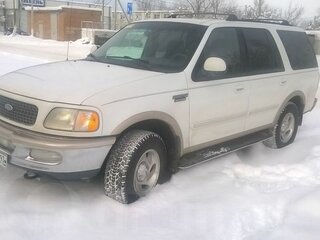 1997 Ford Expedition I, белый, 2350000 рублей, вид 2
