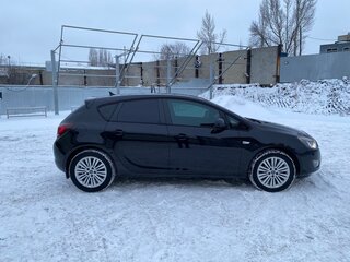2010 Opel Astra J, чёрный, 870000 рублей, вид 4