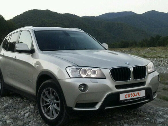 2011 BMW X3 20d xDrive II (F25), серебристый - вид 2