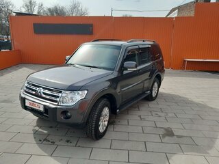 2008 Mitsubishi Pajero IV, серый, 2100000 рублей, вид 1