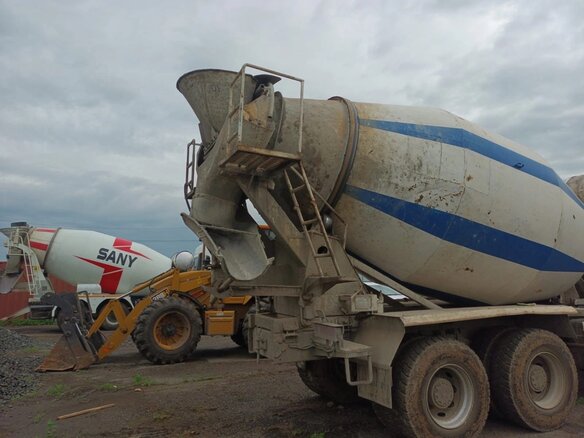 2007 Shacman (Shaanxi) F2000, белый, 3000000 рублей - вид 1
