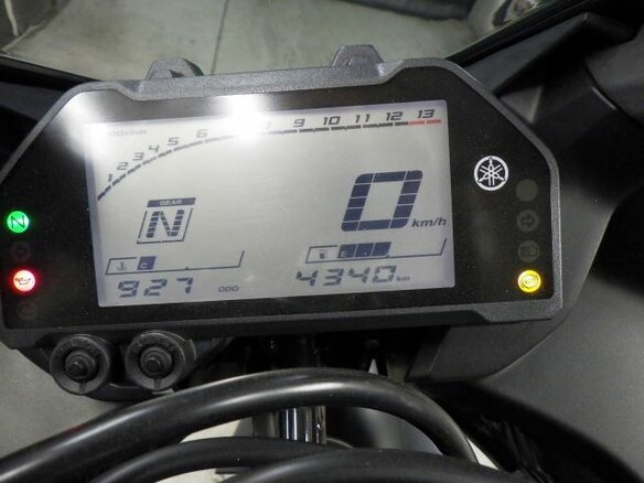 2021 Yamaha YZF-R3, чёрный, 600000 рублей - вид 6