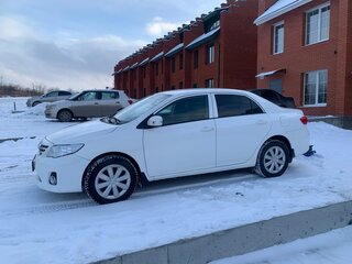 2012 Toyota Corolla X (E140, E150) Рестайлинг, белый, 850000 рублей, вид 2