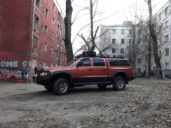 1999 Dodge Dakota II, оранжевый - вид 10