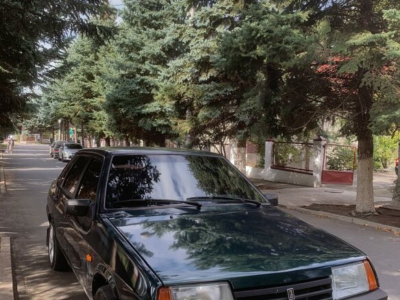 2002 Lada (ВАЗ) 21099, зелёный, 290000 рублей