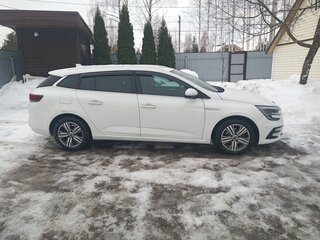 2020 Renault Megane IV Рестайлинг, белый, 1550000 рублей, вид 3