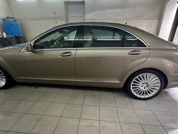 2010 Mercedes-Benz S-Класс 350 Long V (W221) Рестайлинг, бежевый, 2100000 рублей - вид 6