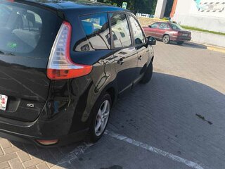 2009 Renault Scenic Grand III, чёрный, 650000 рублей, вид 3