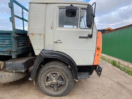 1996 КамАЗ 53212, белый, 400000 рублей, вид 3