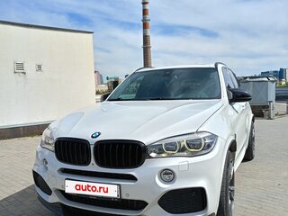 2014 BMW X5 40d III (F15), белый, 3200000 рублей, вид 3